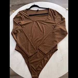 Ribbed knit body suit